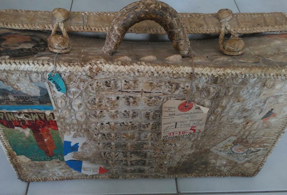 VALISE ANCIENNE