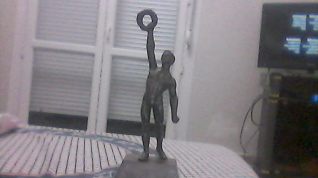 statuette athlete