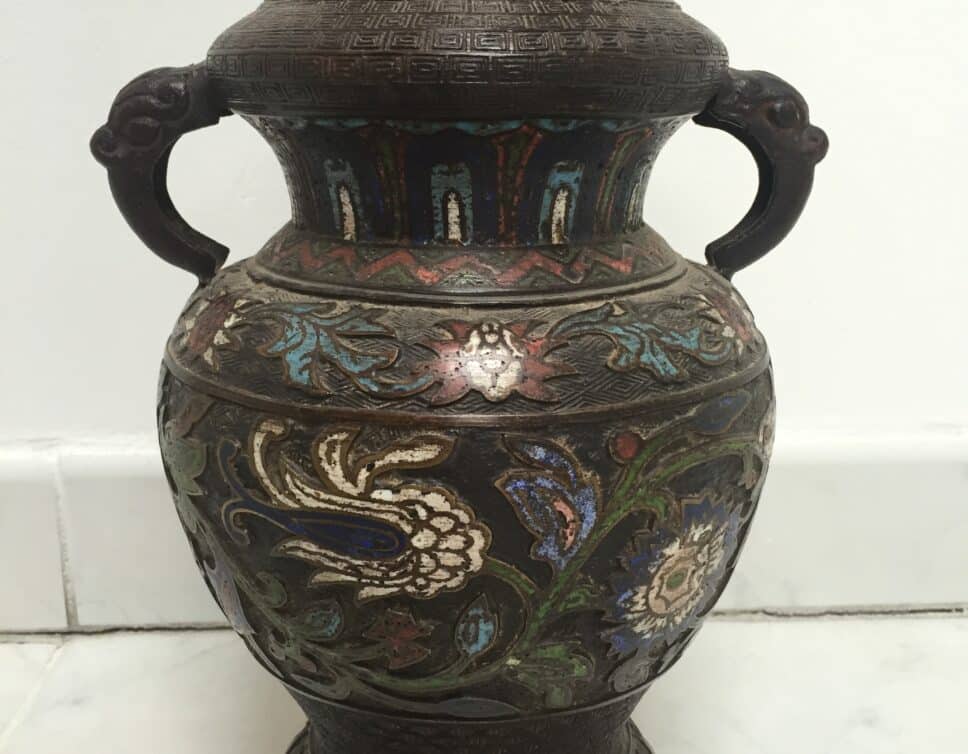 Vase bronze