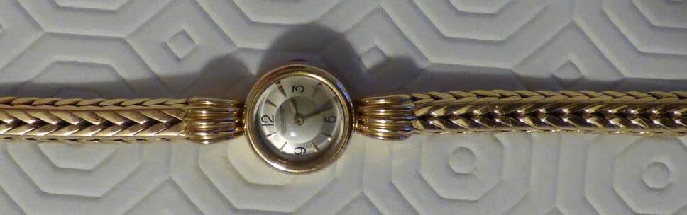 Estimation Montre, horloge: montre femme Jaeger-Lecoultre bracelet or
