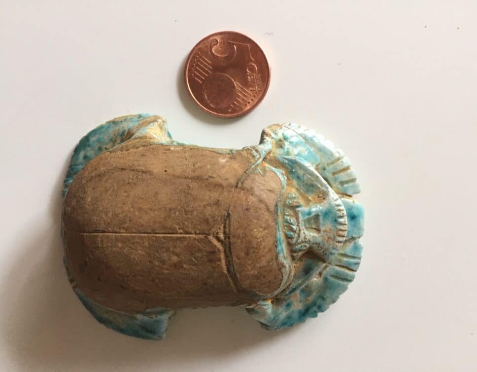 scarabé egypte ancienne