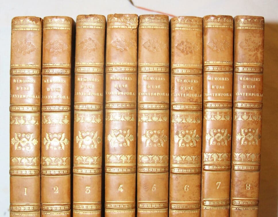 Estimation Livre, manuscrit: Estimation de 8 livres « Mémoire d’une contemporaine »