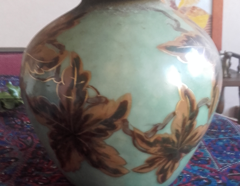 vase en porcelaine de limoges signé tharaud 20 ème siècle ( 1950-1975)