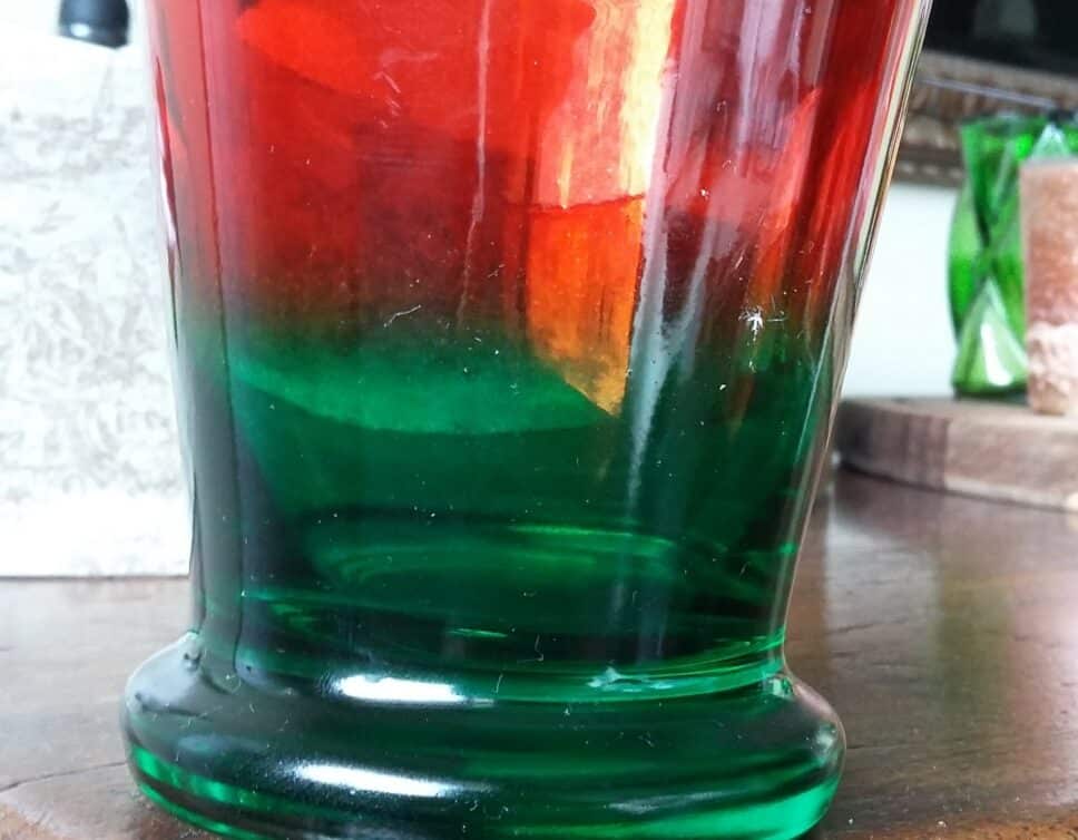 Gobelets en verre de couleur