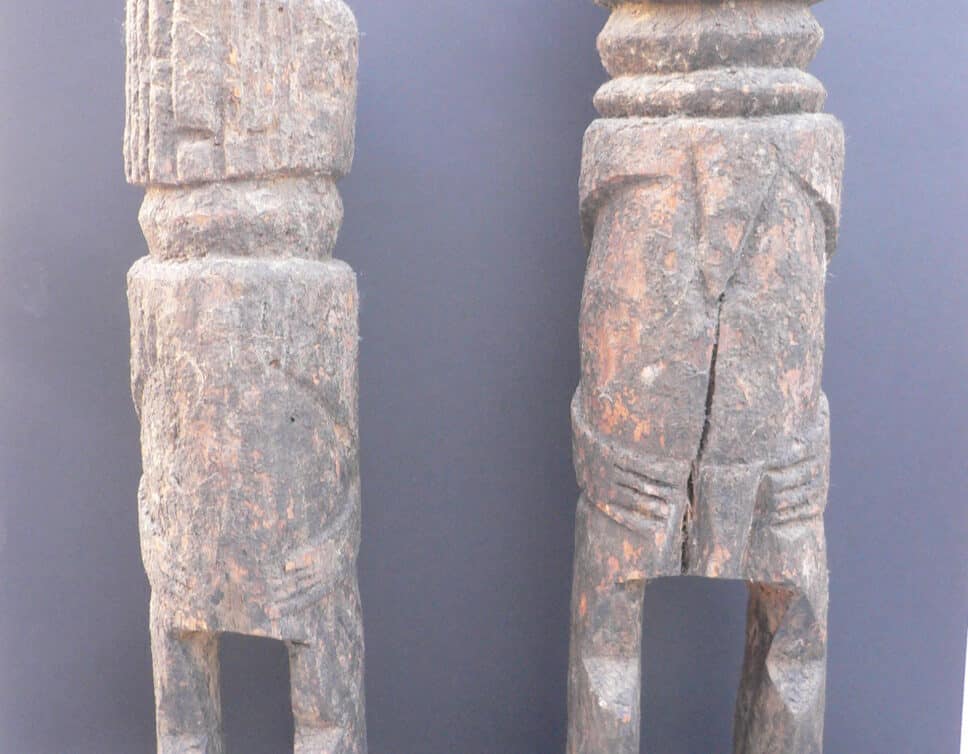 Couple statuettes africaines