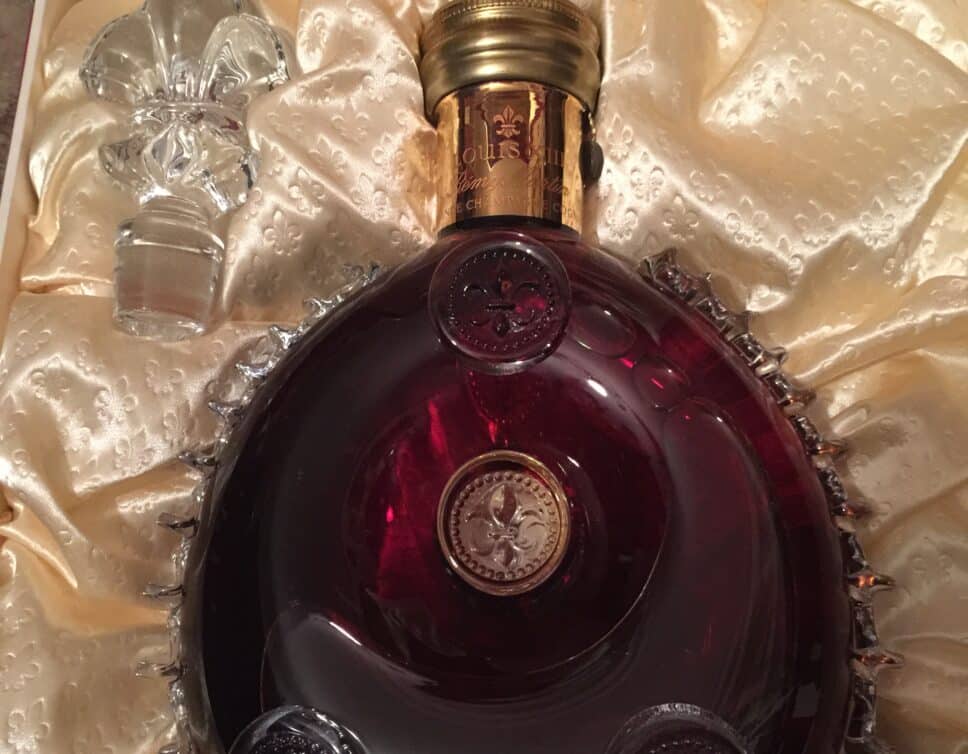 Vin Enchere: Rémy Martin cognac louis XIII fine champagne