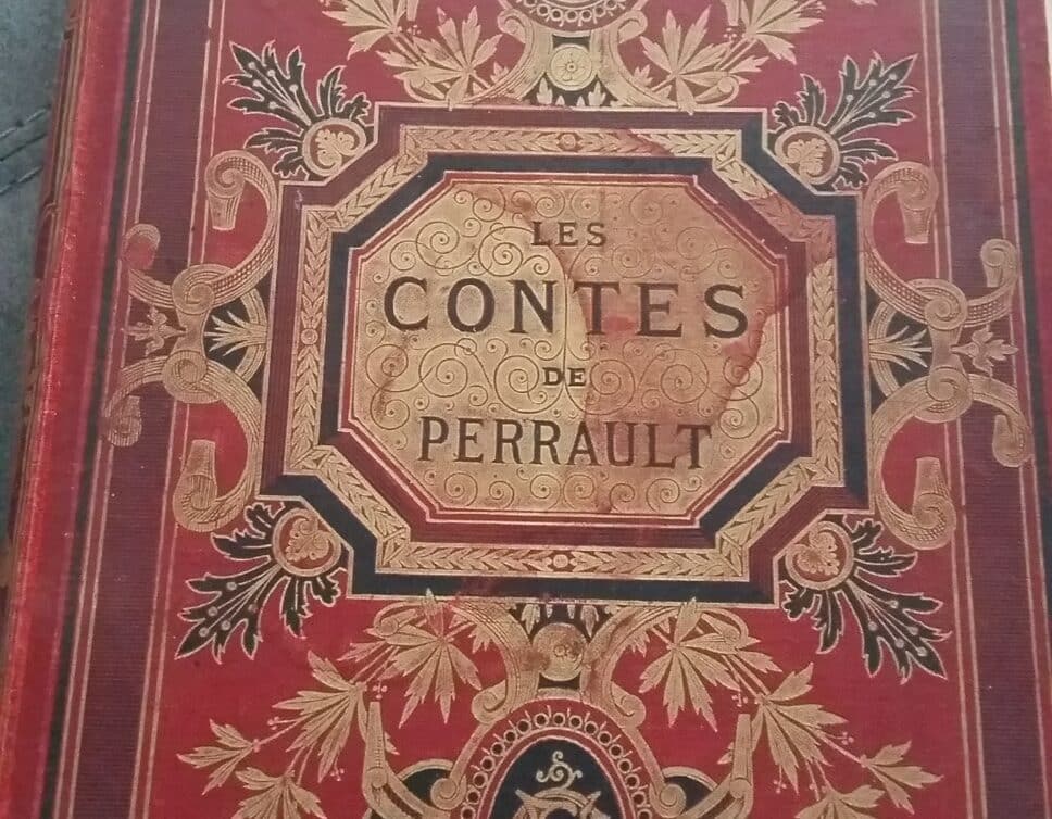 Estimation Livre, manuscrit: Contes de perrault