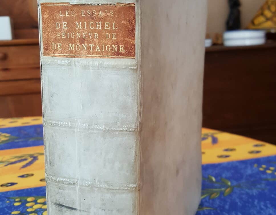 Estimation Livre, manuscrit: Essais de Montaigne
