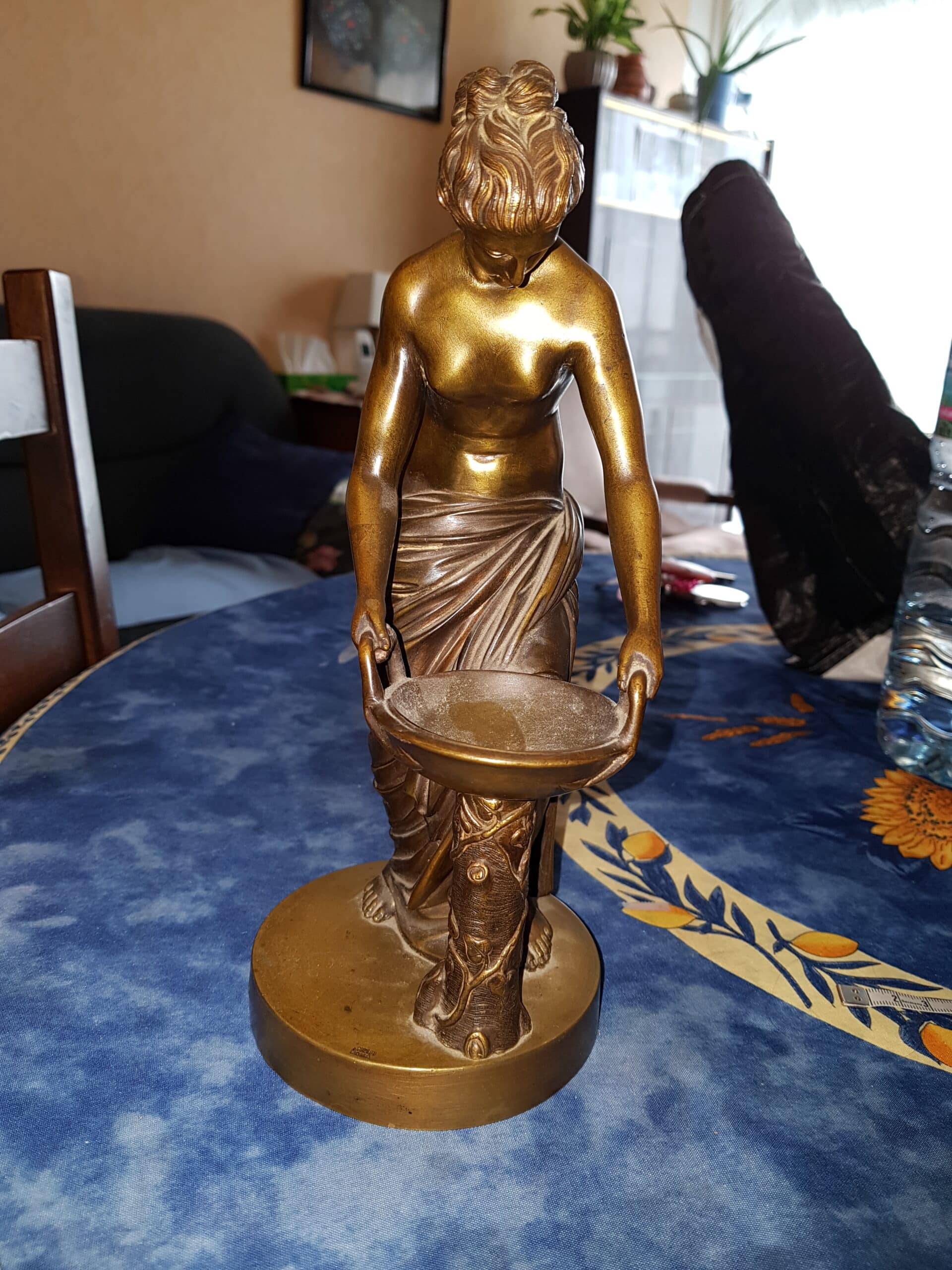 : Statuette en bronze