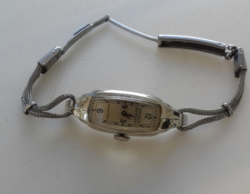 Estimation Montre, horloge: montre bracelet femme art déco