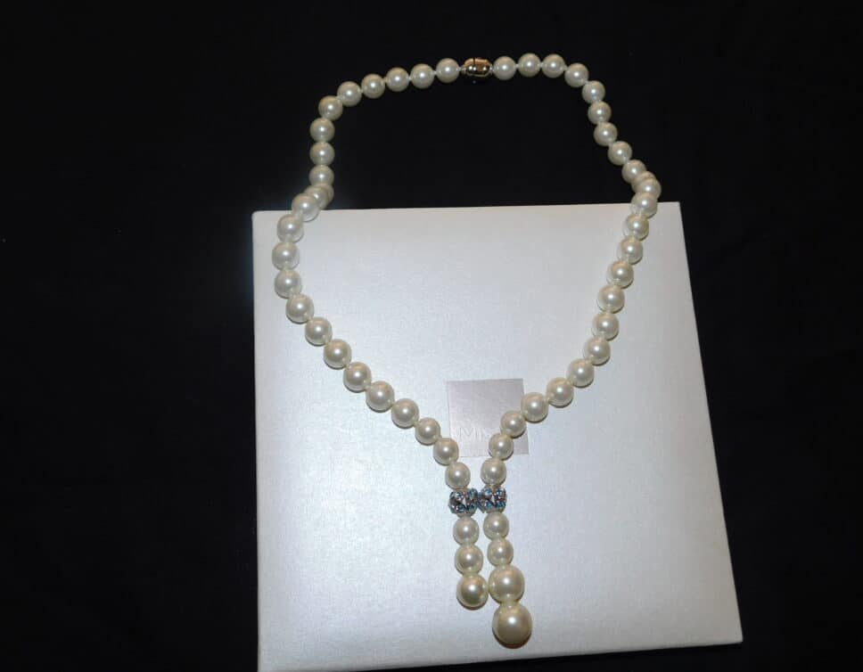 Estimation Bijoux: collier en perle