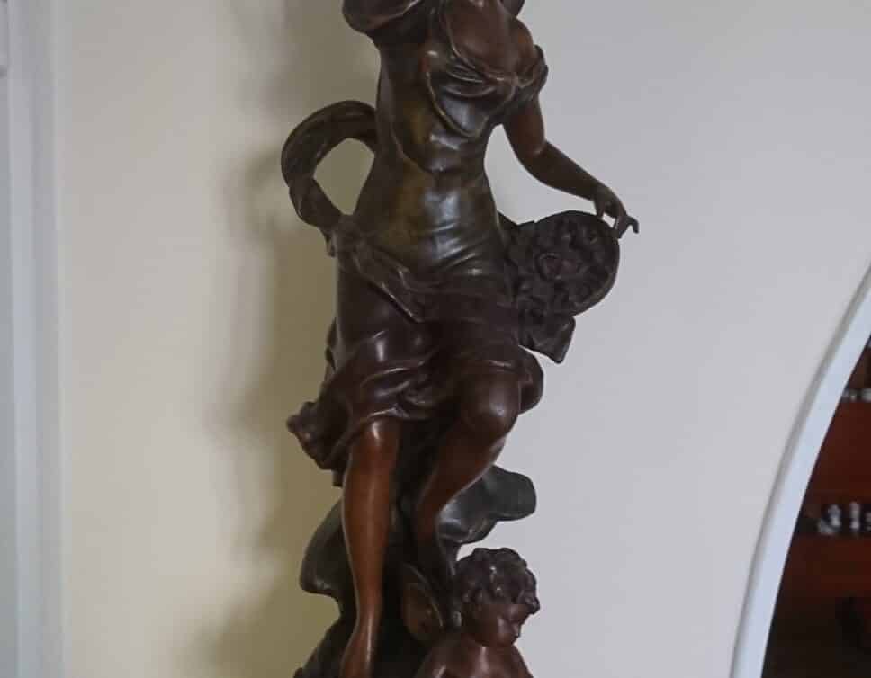 : Statue bronze