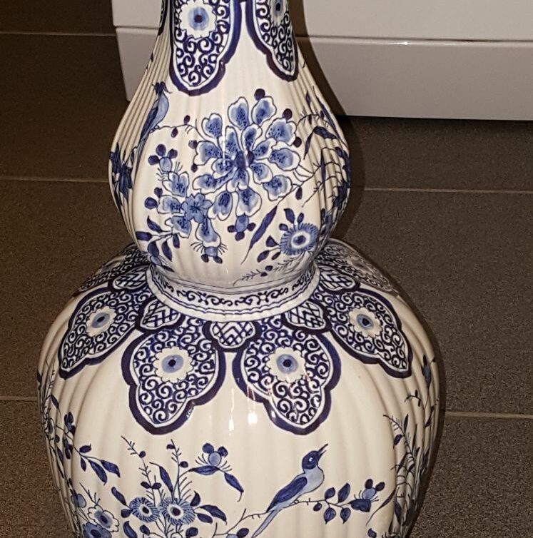 vase ancien porcelaine