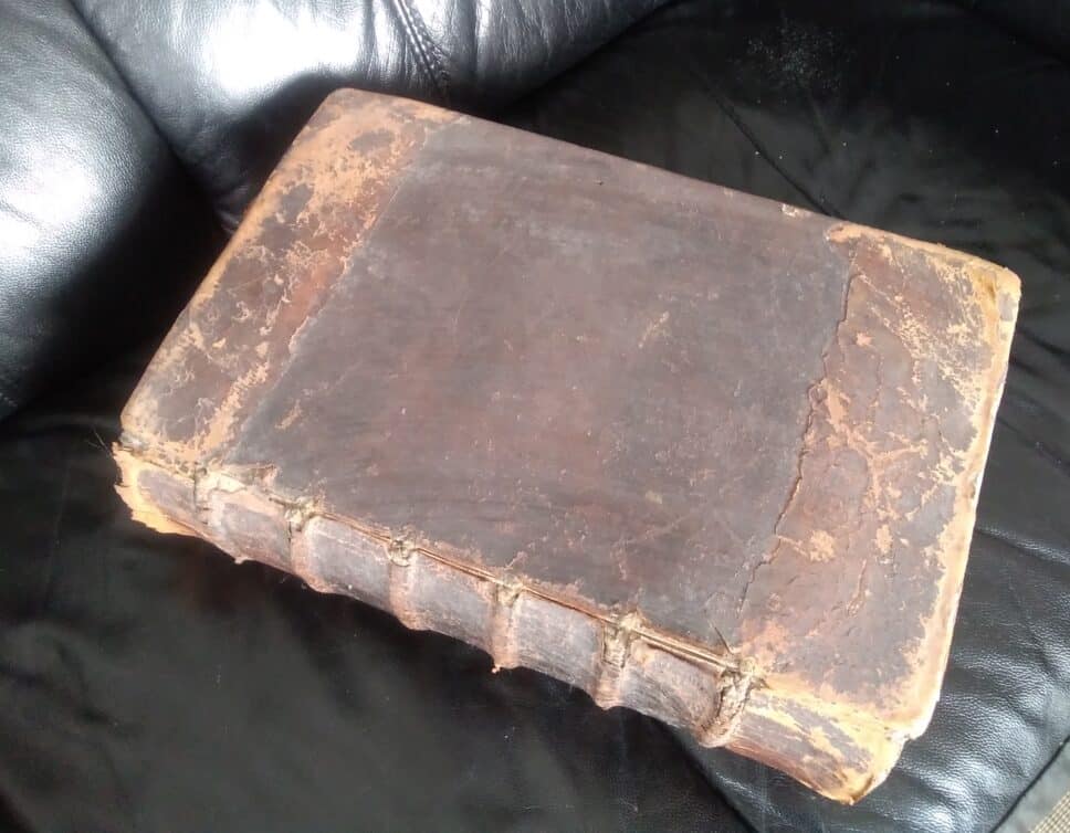 Estimation Livre, manuscrit: Bible de Cramer