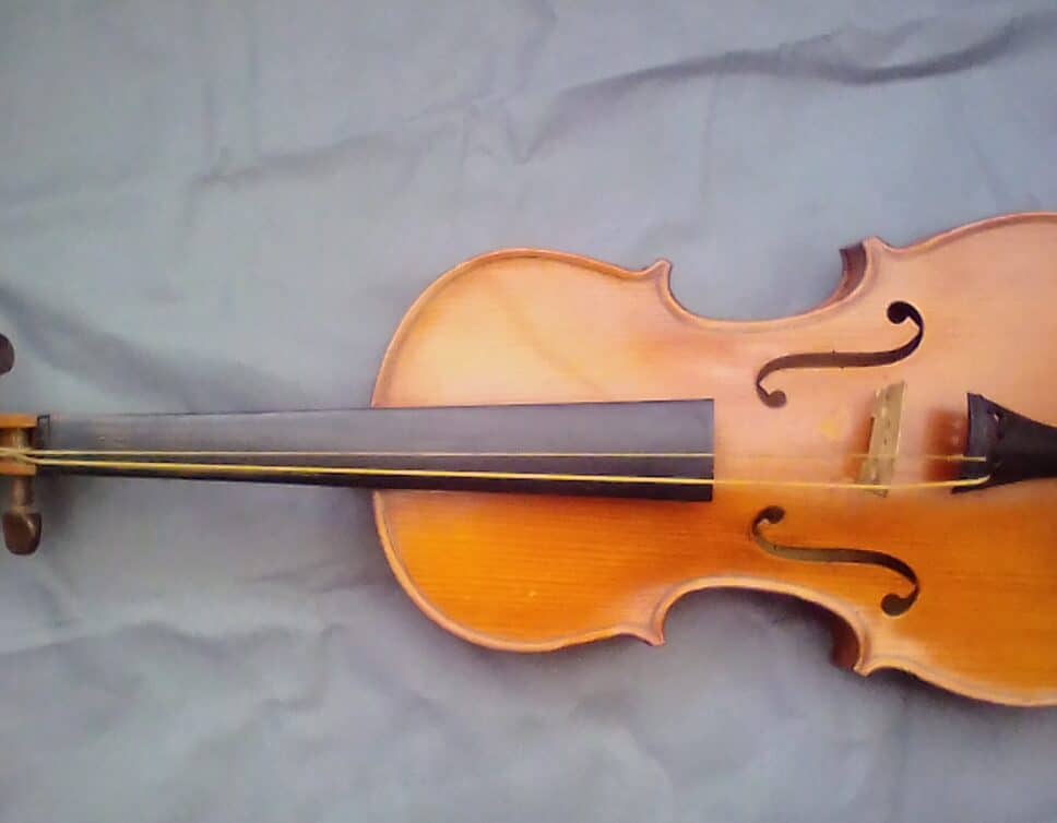 violon ancien avec archet, étui et accessoires