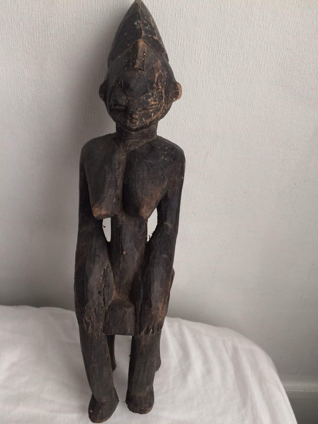 Statuette femme africaine