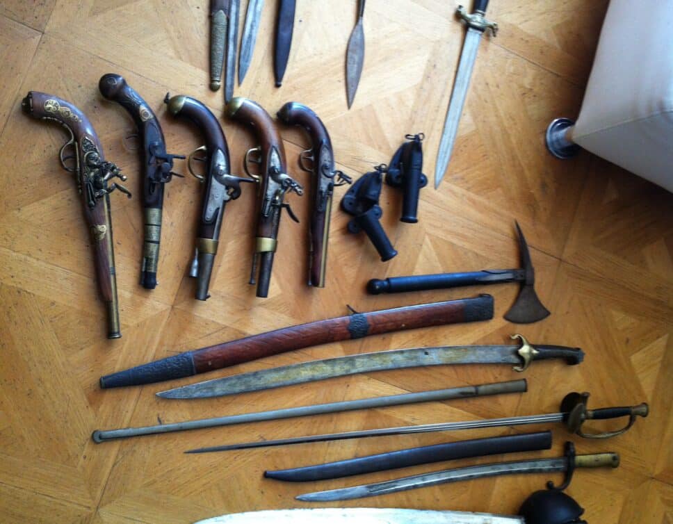 armes diverses