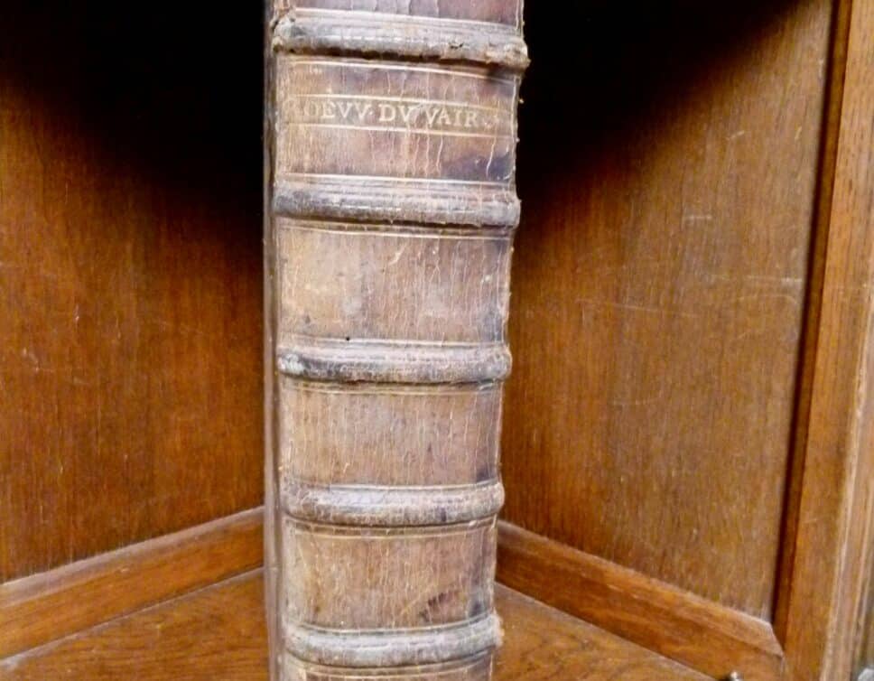 Estimation Livre, manuscrit: Livre Guillaume du Vair 1625