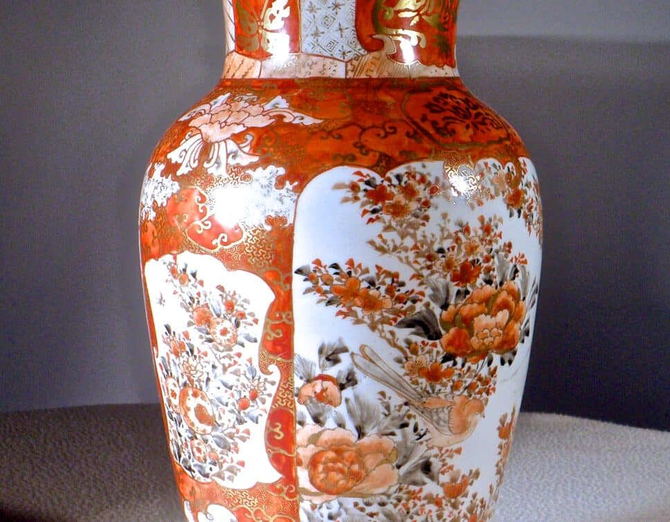 Paire de vase Japonais type KUTANI
