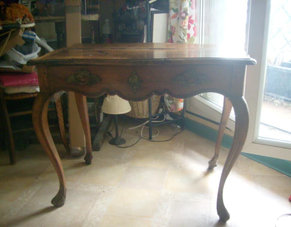 Table Louis 16