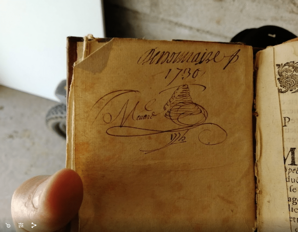 Estimation Livre, manuscrit: livre de 1730