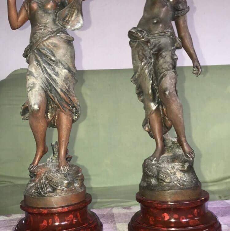 : Auguste Moreau  statues bronze