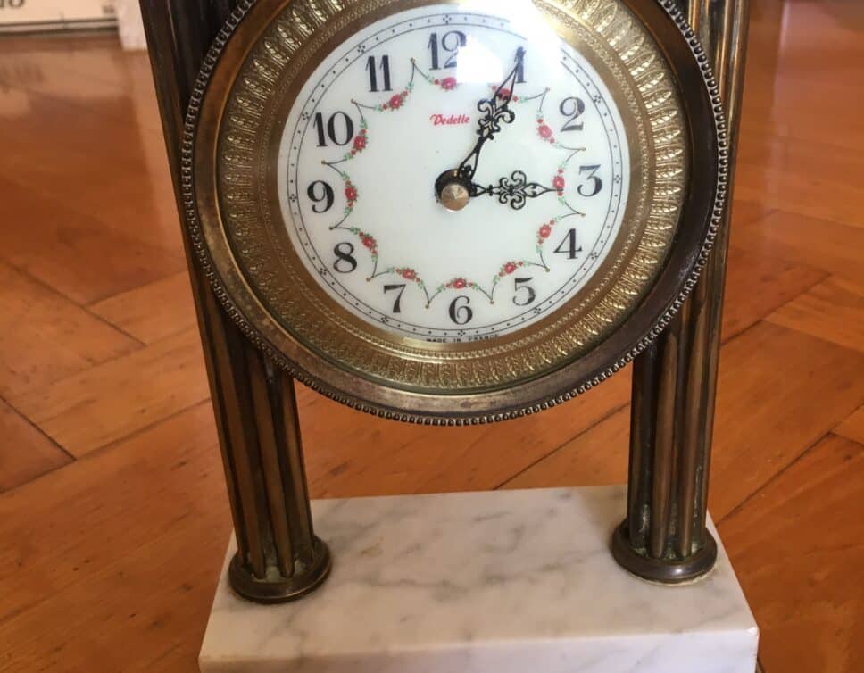 Estimation Montre, horloge: Horloge ancienne