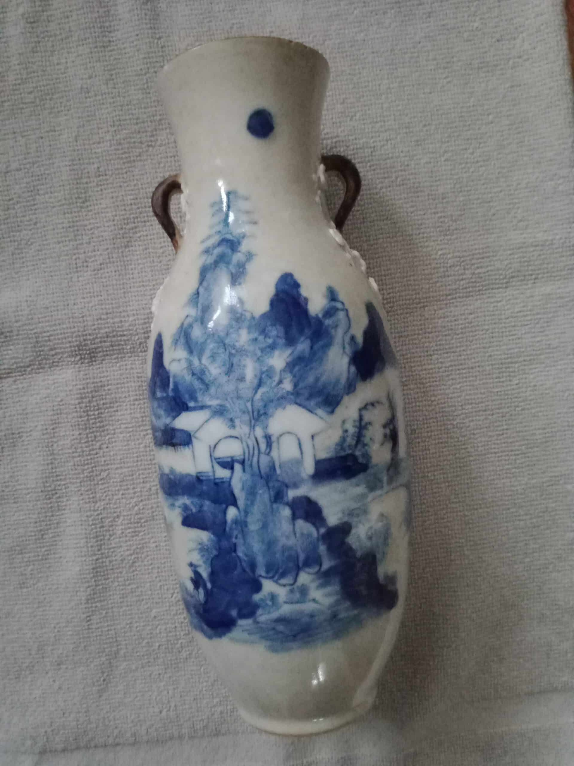 Estimation d’un vase chinois en céramique ancienne