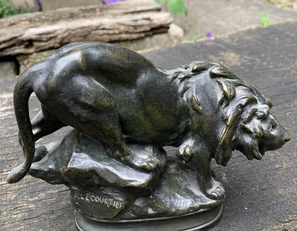 Estimation Bronze Animalier de Prosper Lecourtier – Lion ou Chien