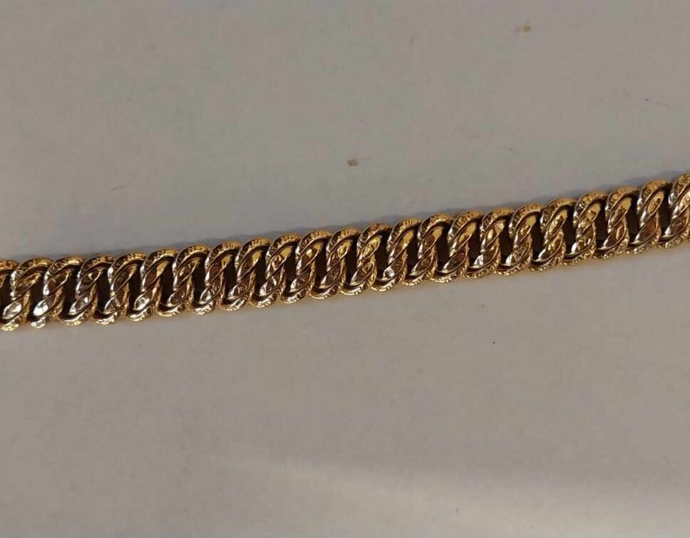 Estimation Bracelet en or 18k de style maille américaine